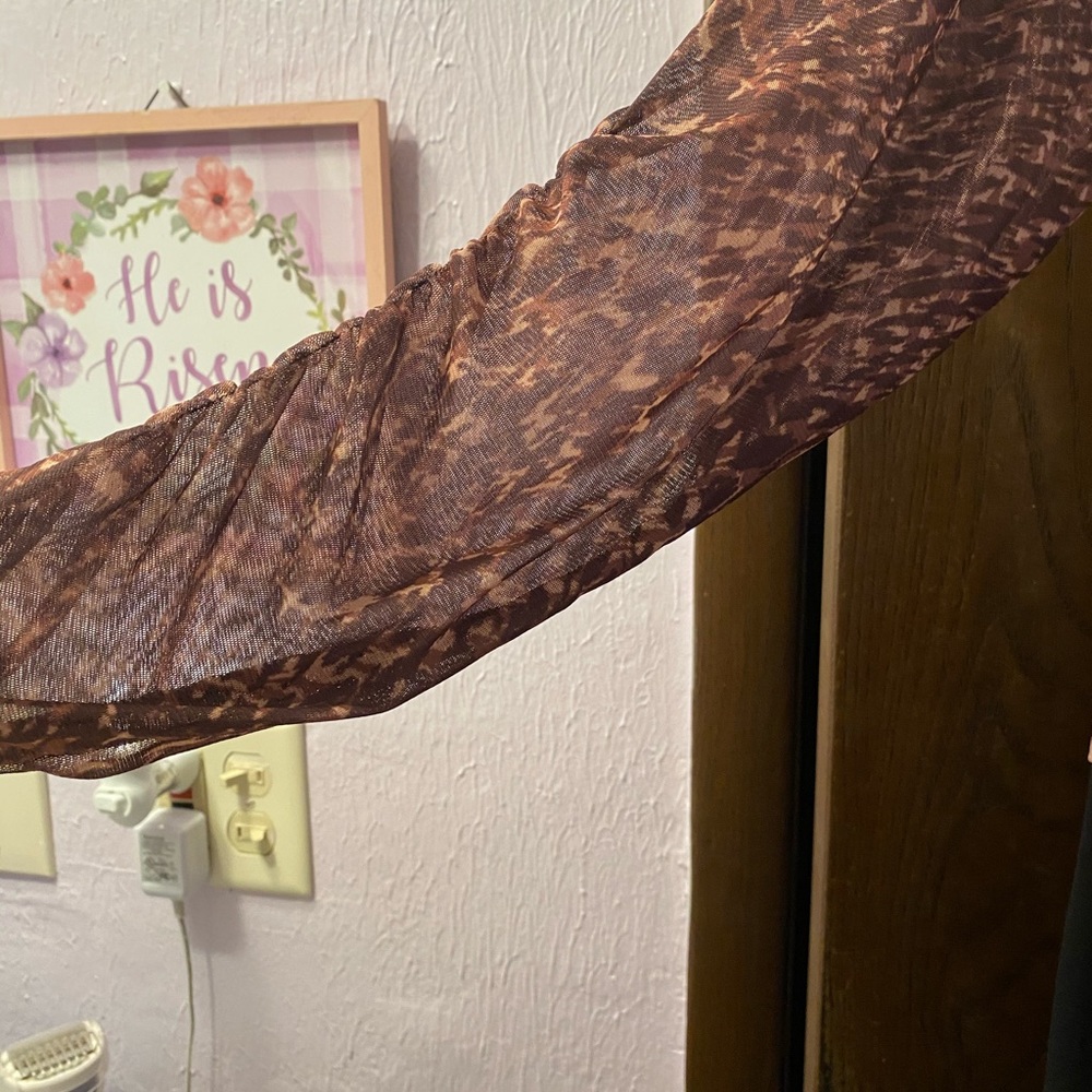 Sheer tunic - Picture 6 of 8